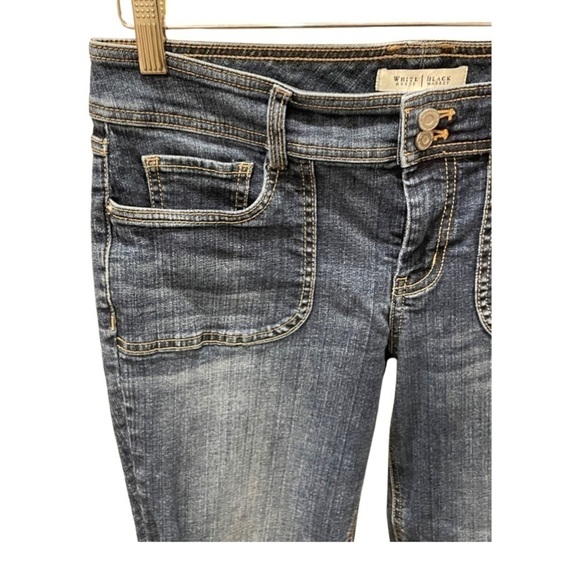 𝅺WHITE House Black Market Capri Jeans Women’s Size 6. - Picture 6 of 16